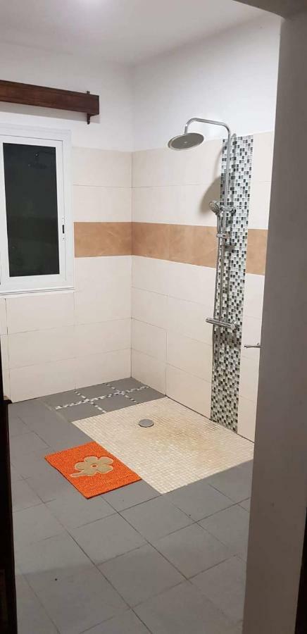 Chambre D'Hotes Valiha Ivato  Екстер'єр фото
